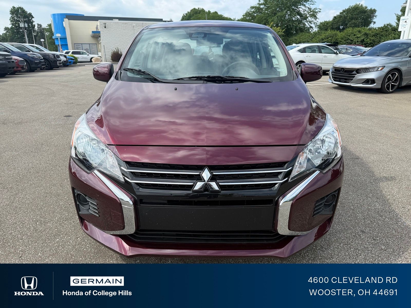 Used 2024 Red Mitsubishi ES image 2