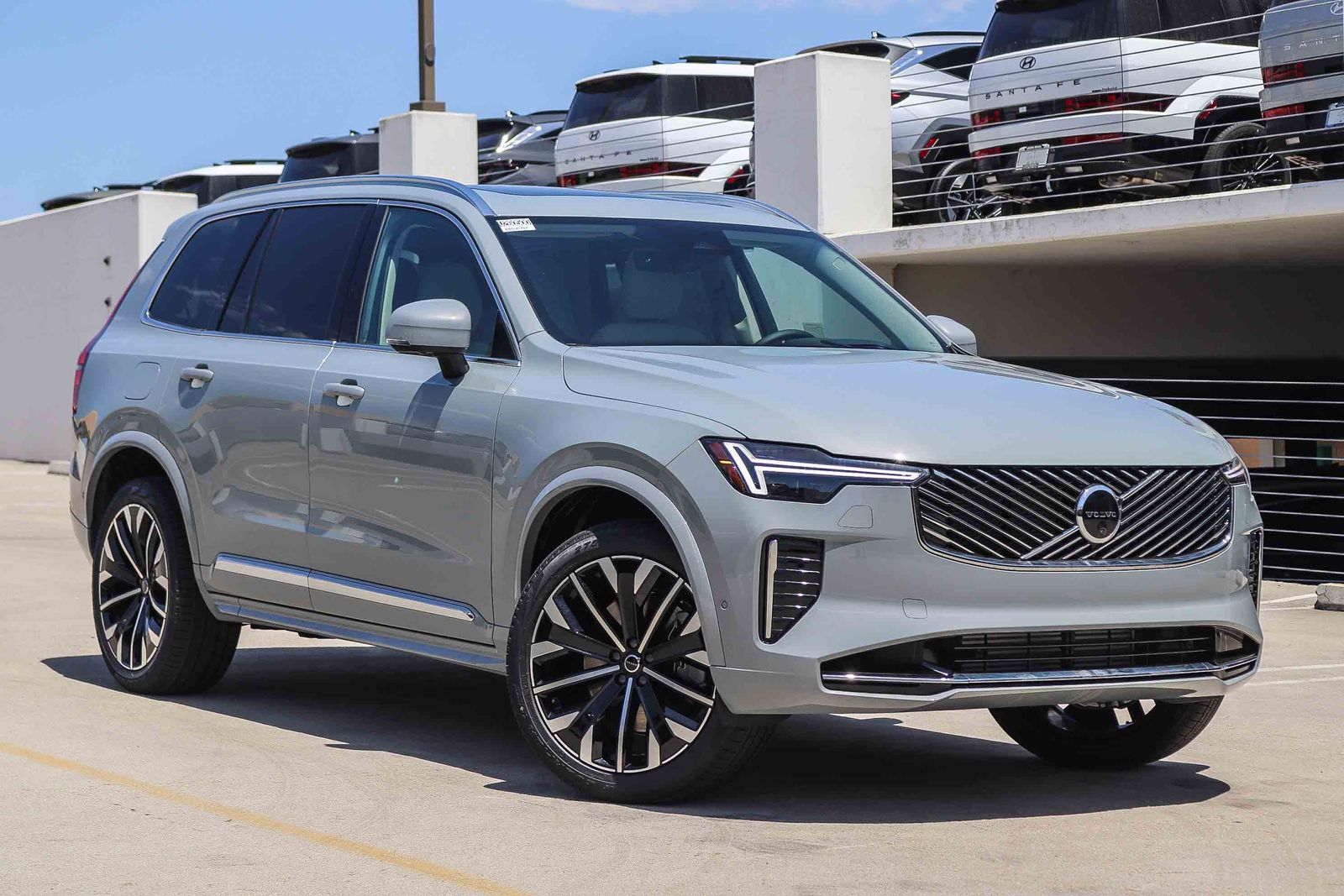 2026 Volvo XC90 Plug-In Hybrid T8 Ultra
