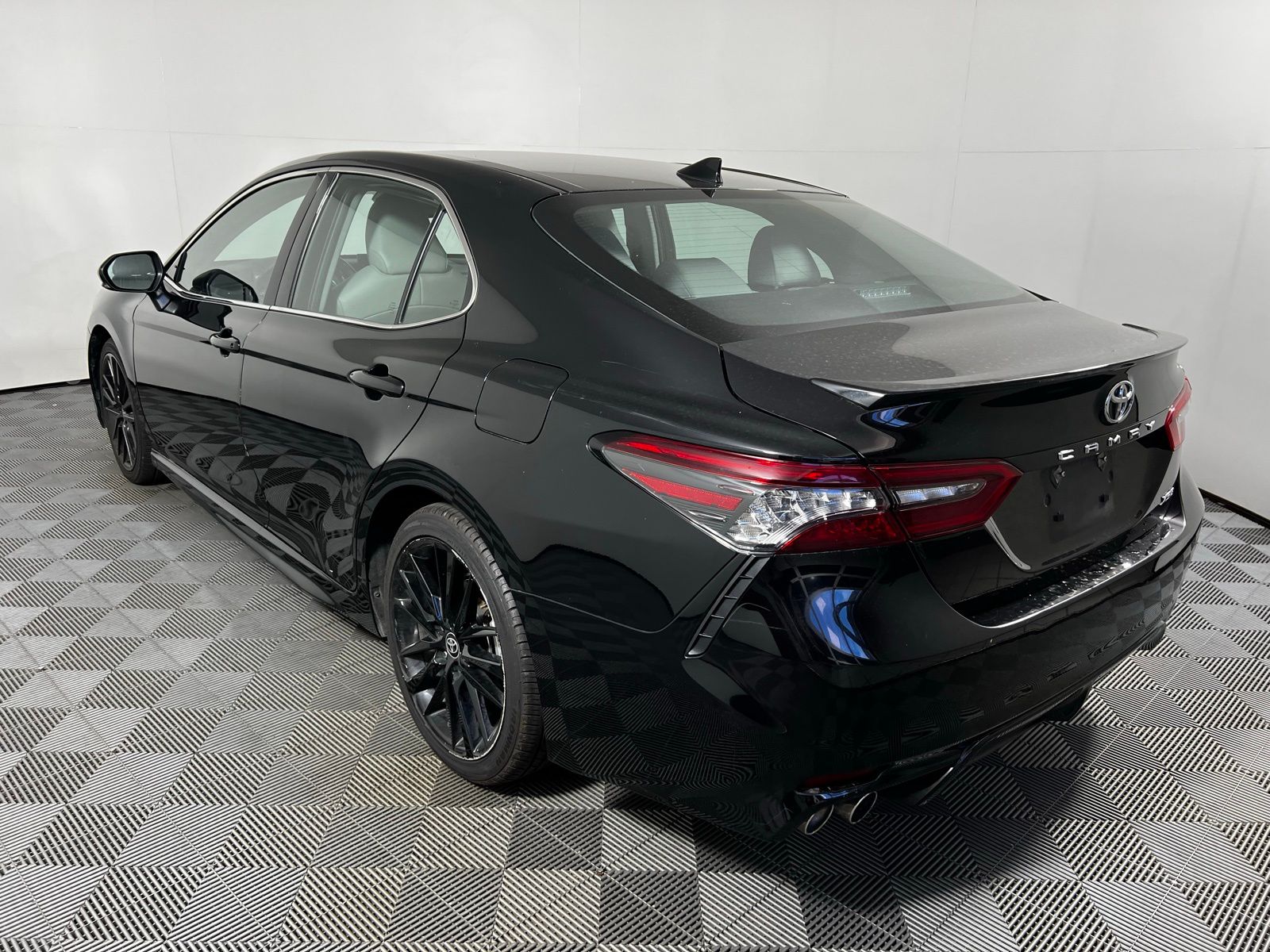 Thumbnail: 2023 Toyota Camry - 7