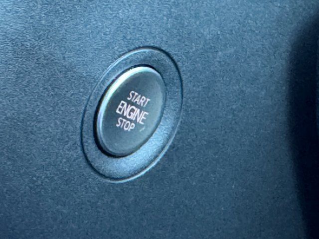 Used 2023 Gray Volkswagen Pro S image 29