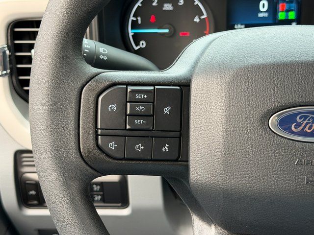 New 2026 Oxford White Ford XL image 31