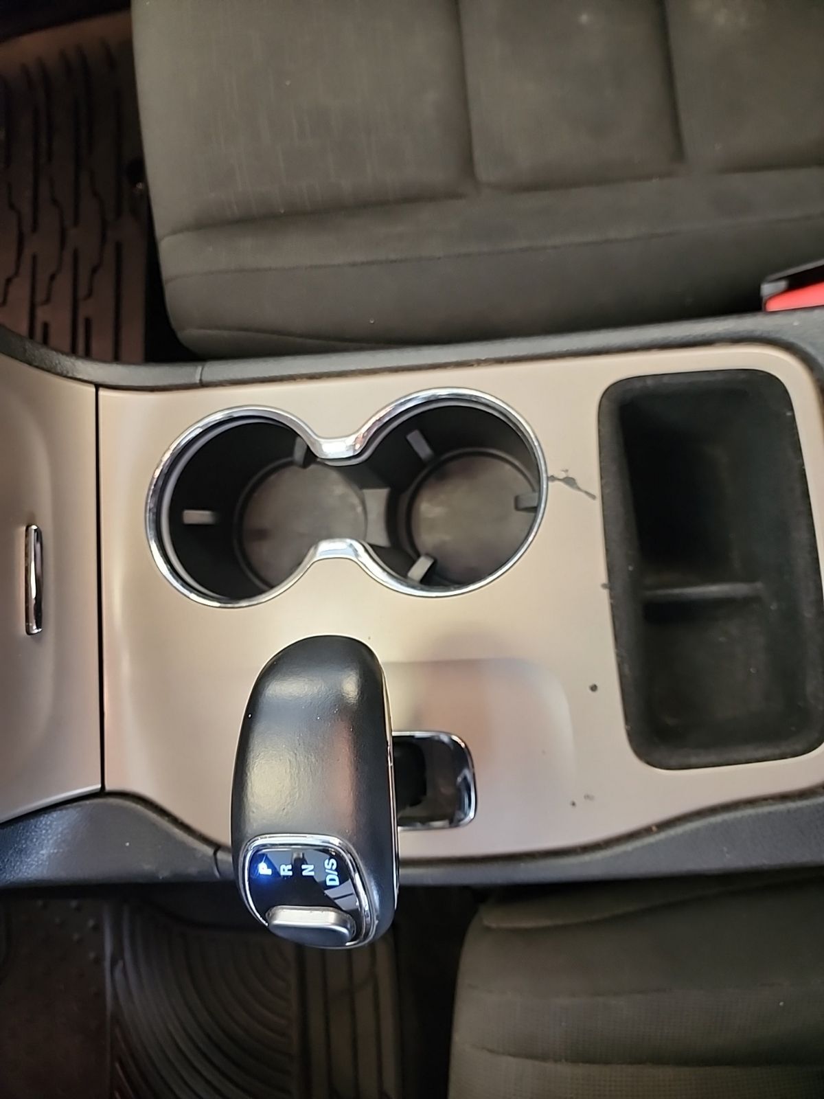 Used 2014 Granite Crystal Clearcoat Metallic Jeep Laredo image 20