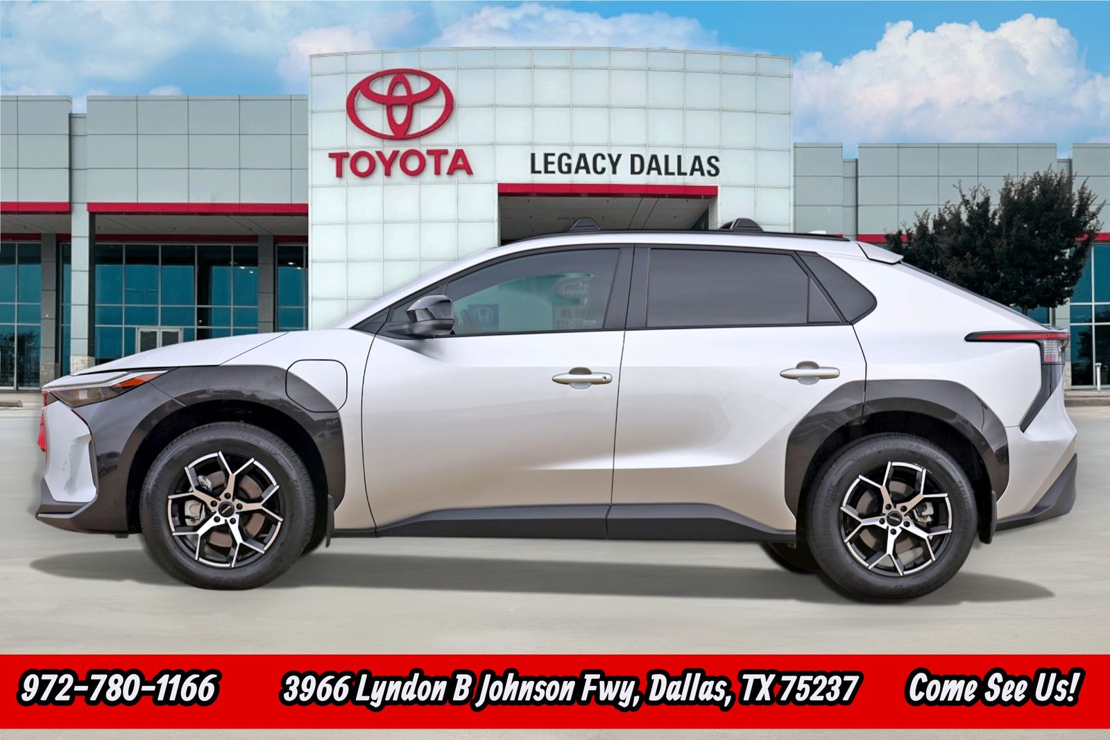 View vehicle photo 7