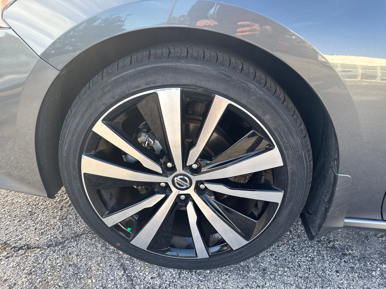 Used 2021 Nissan Altima 2.5 SR 4D Sedan