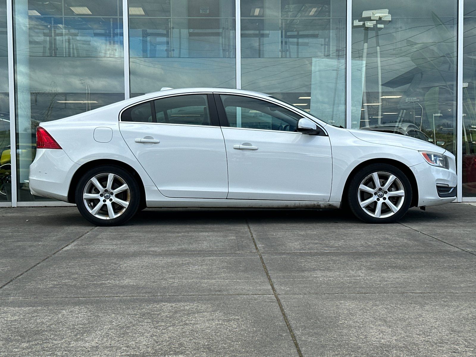Used 2016 Volvo S60 T5 Premier with VIN YV1612TK4G2402614 for sale in Wilsonville, OR