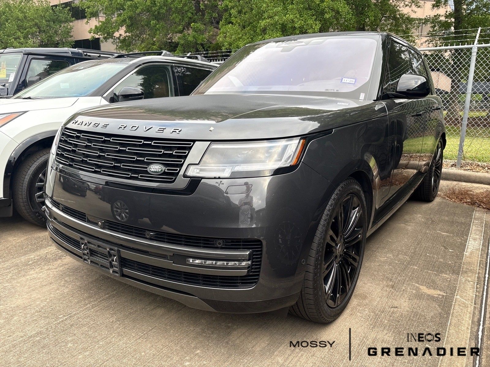 2023 Land Rover Range Rover P530 SE AWD