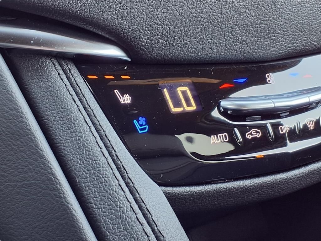 2025 Cadillac XT5 Premium Luxury - 10
