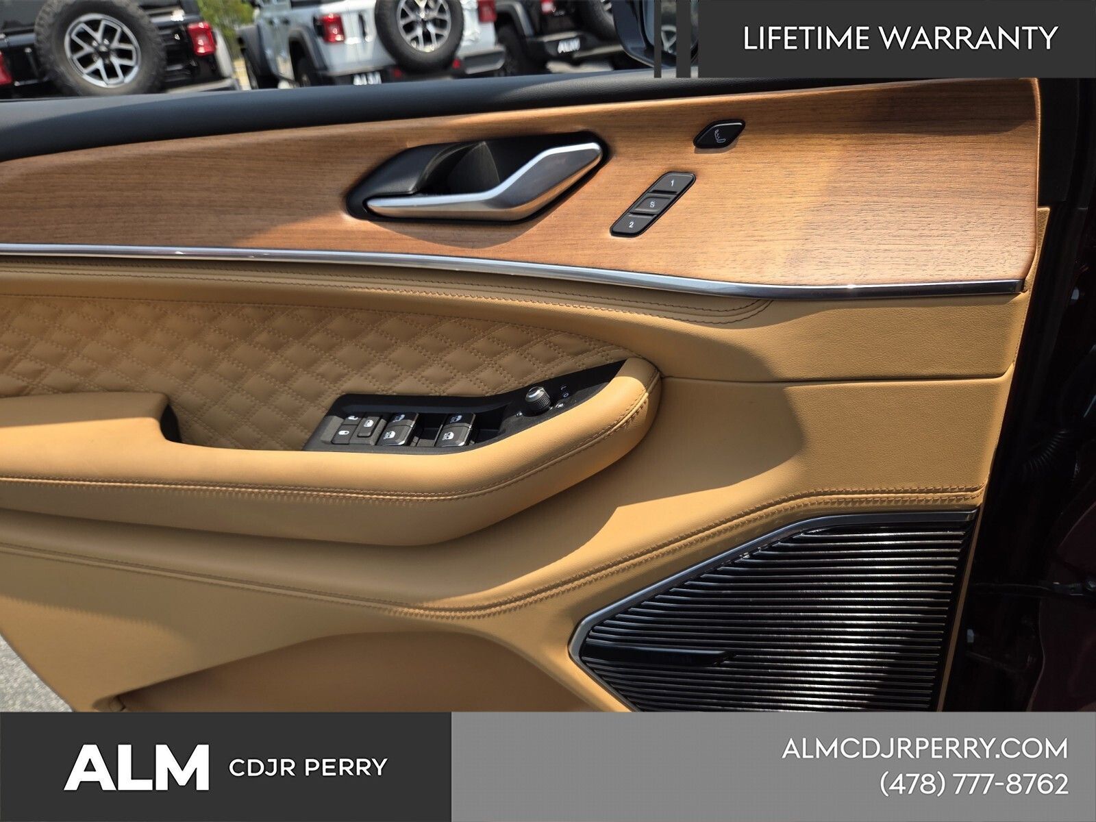 New 2025 Velvet Red Pearl-Coat Exterior Paint Jeep Summit image 29