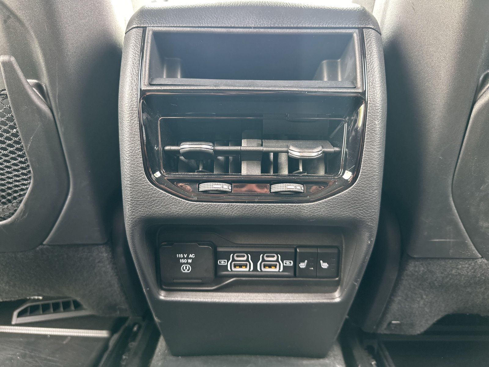 Used 2023 White Jeep Limited image 24
