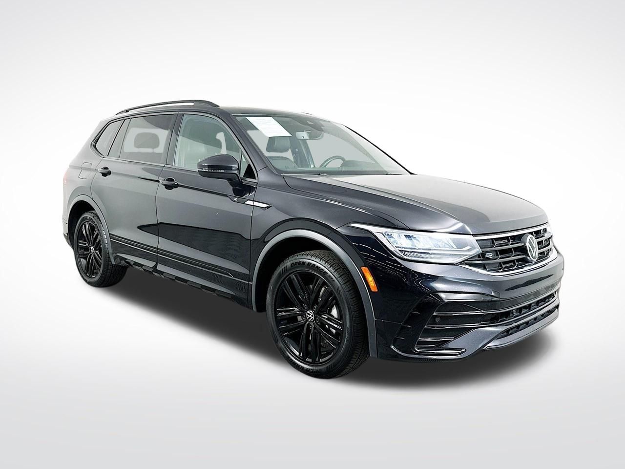 Black 2022 Volkswagen Tiguan SE R-Line Black 4Motion SUV / Crossover All-Wheel Drive 8-Speed Automatic