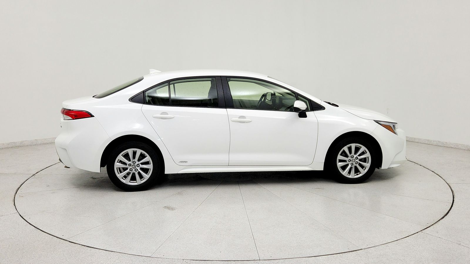 Used 2024 White Toyota LE image 8