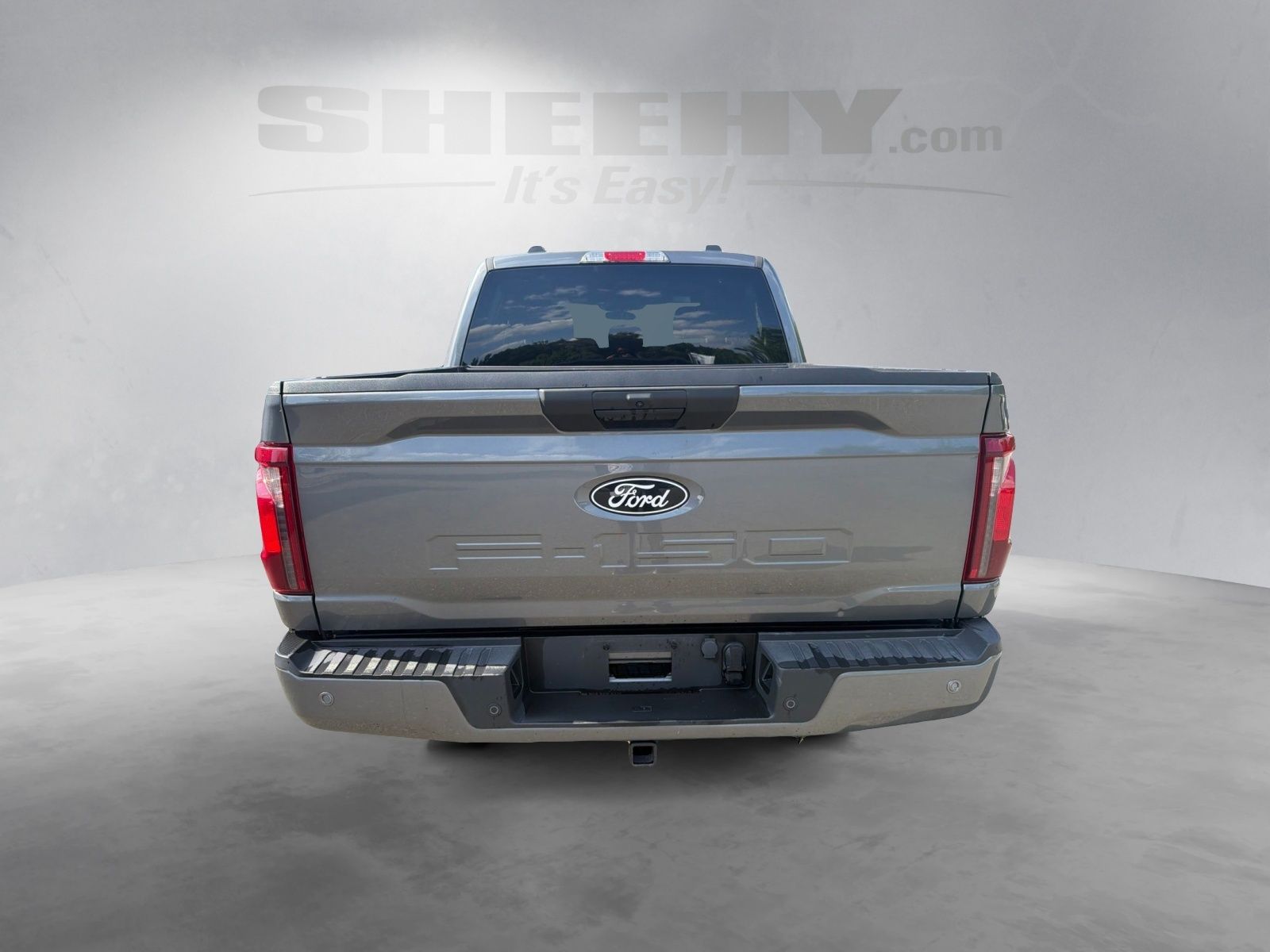 Used 2025 Carbonized Gray Metallic Ford XLT image 13
