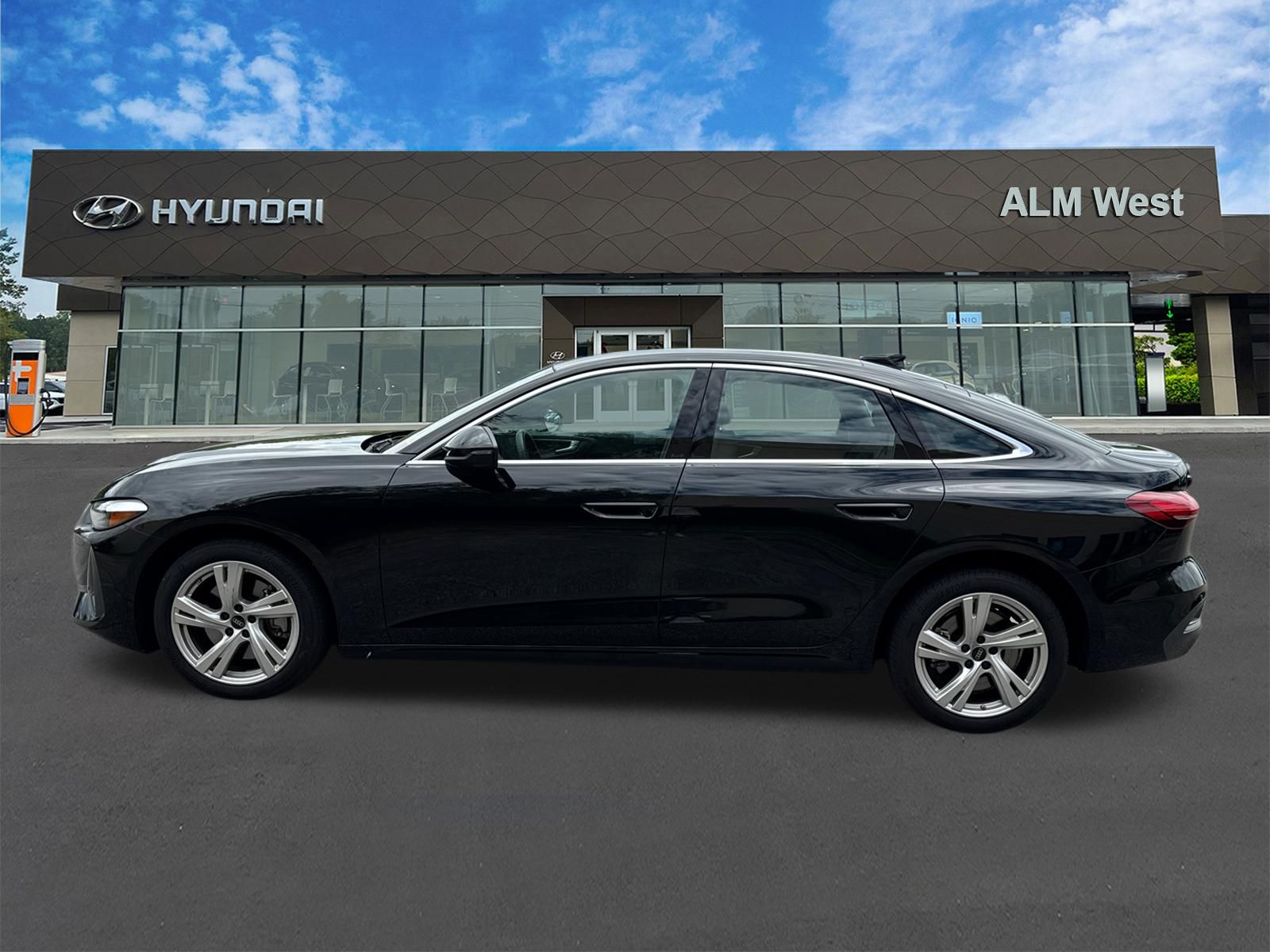 Used 2025 Black Audi 2.0T Premium image 8