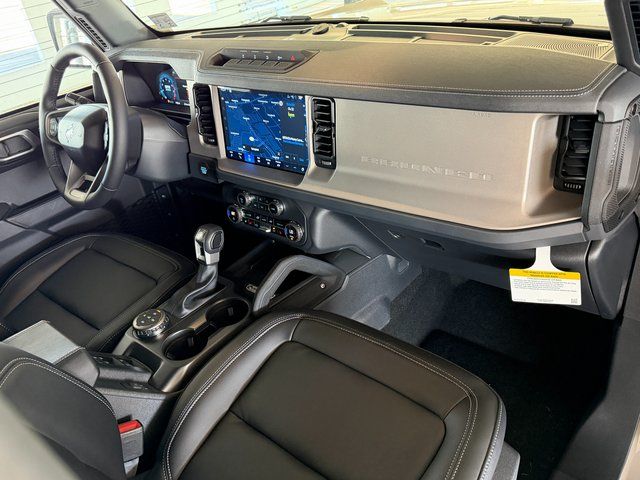 New 2026 Gray Ford Outer Banks image 9