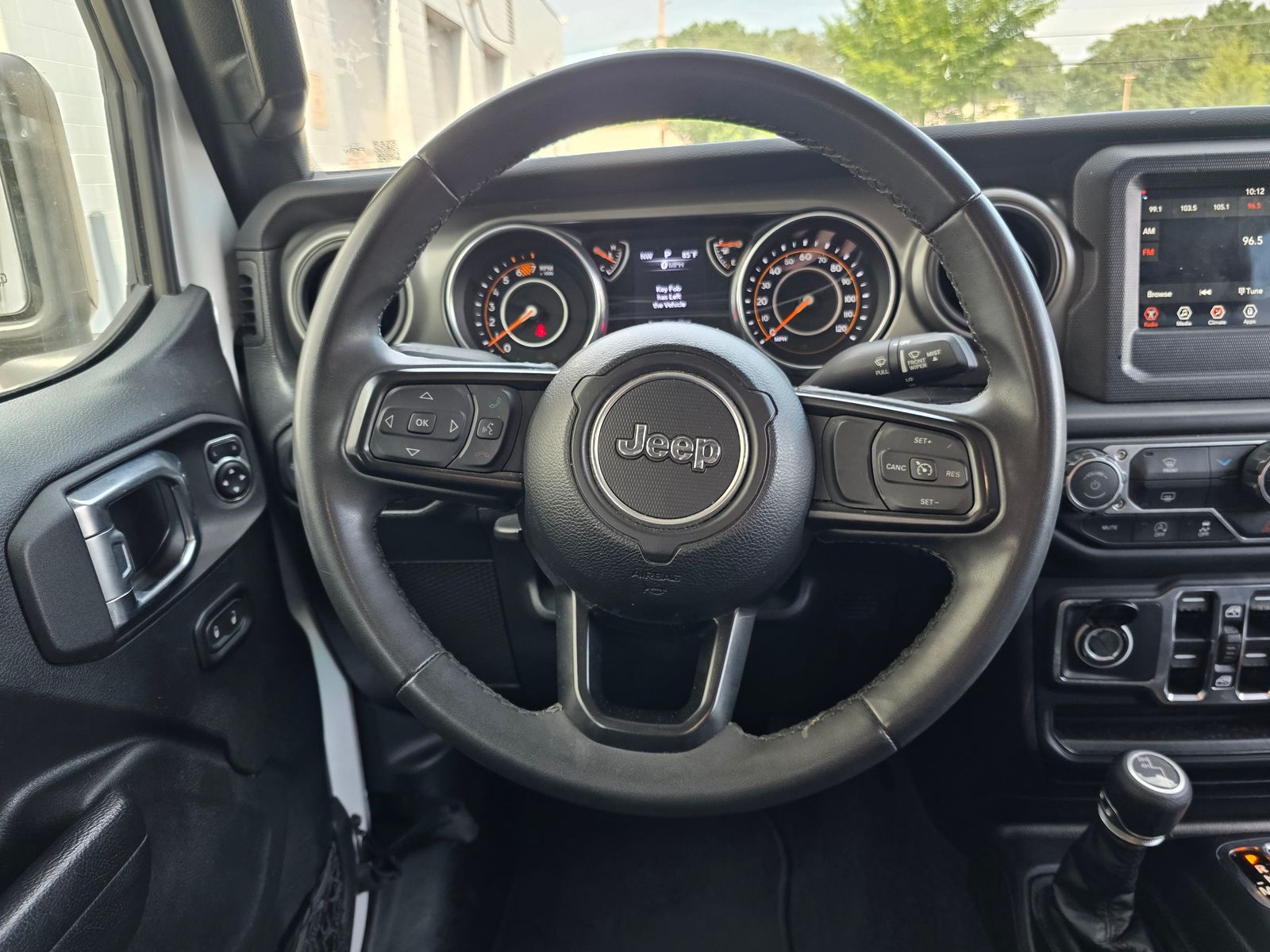 Used 2023 White Jeep Sport S image 19