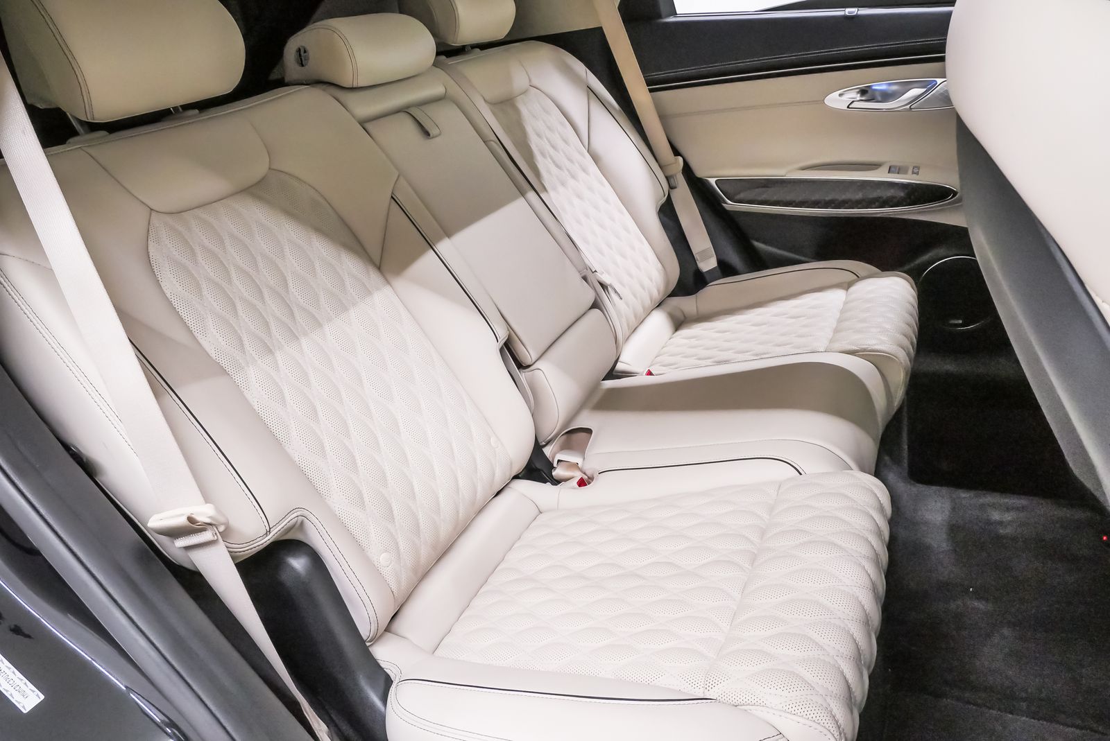 2023 Genesis GV70 3.5T Sport Prestige - 11