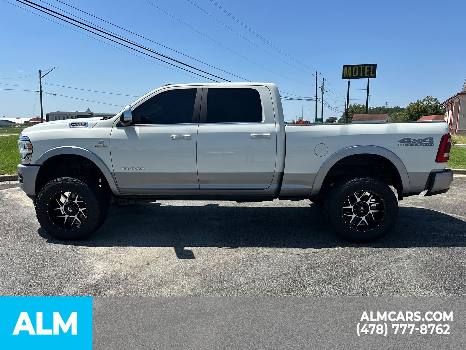 Used 2020 White Ram Laramie image 9