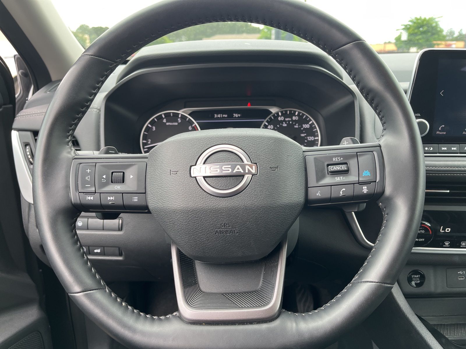 Used 2025 Gray Nissan SV image 14