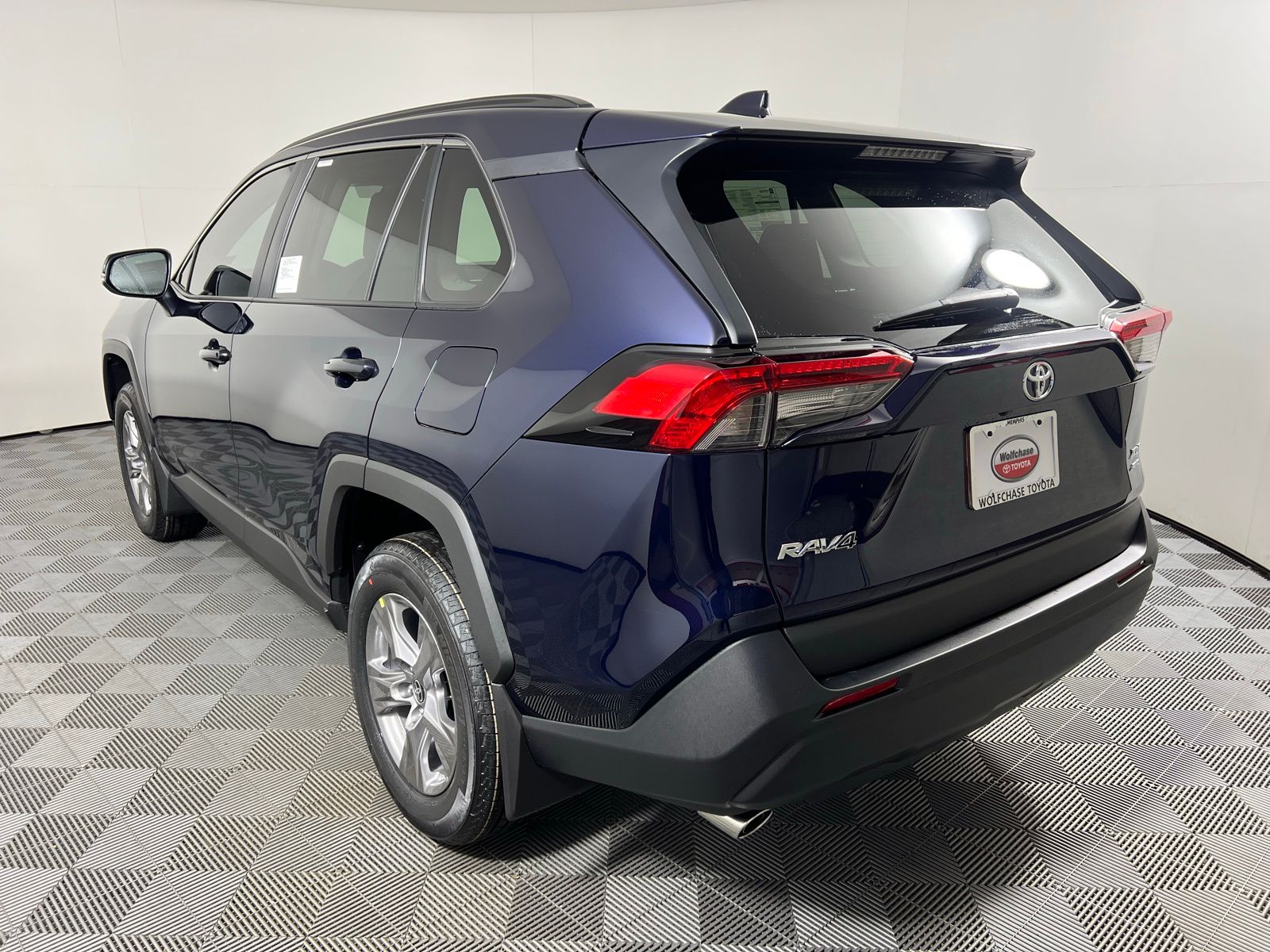 Thumbnail: 2025 Toyota RAV4 - 7