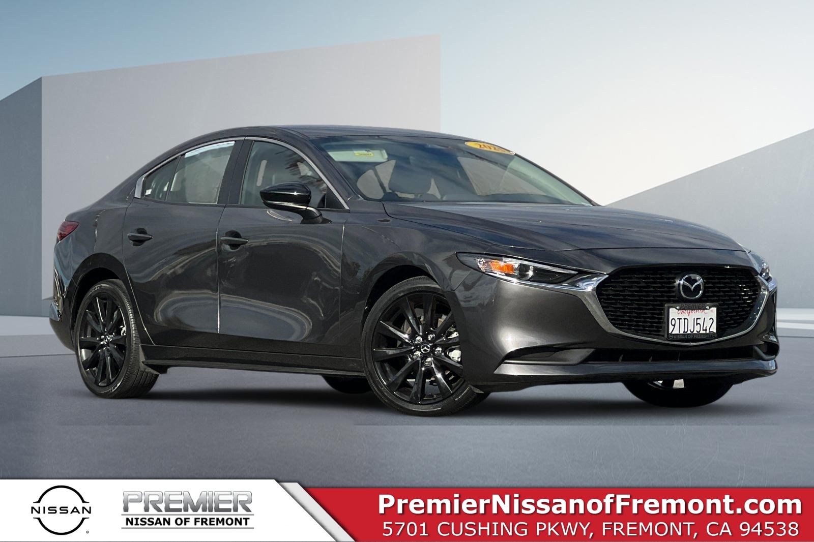 Machine Gray Metallic 2025 Mazda MAZDA3 Sedan Front-Wheel Drive 6-Speed Automatic