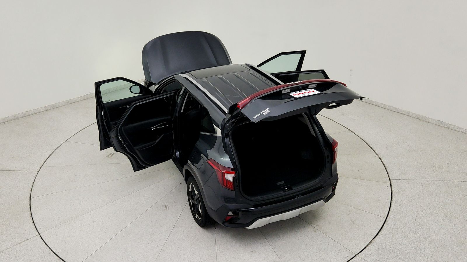 Used 2024 Gray Kia EX image 23