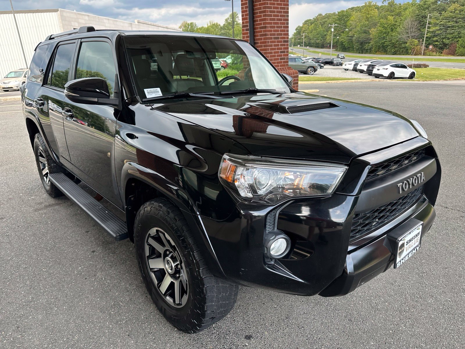 Midnight Black Metallic 2018 Toyota 4Runner SUV / Crossover Four-Wheel Drive 5-Speed Automatic Overdrive