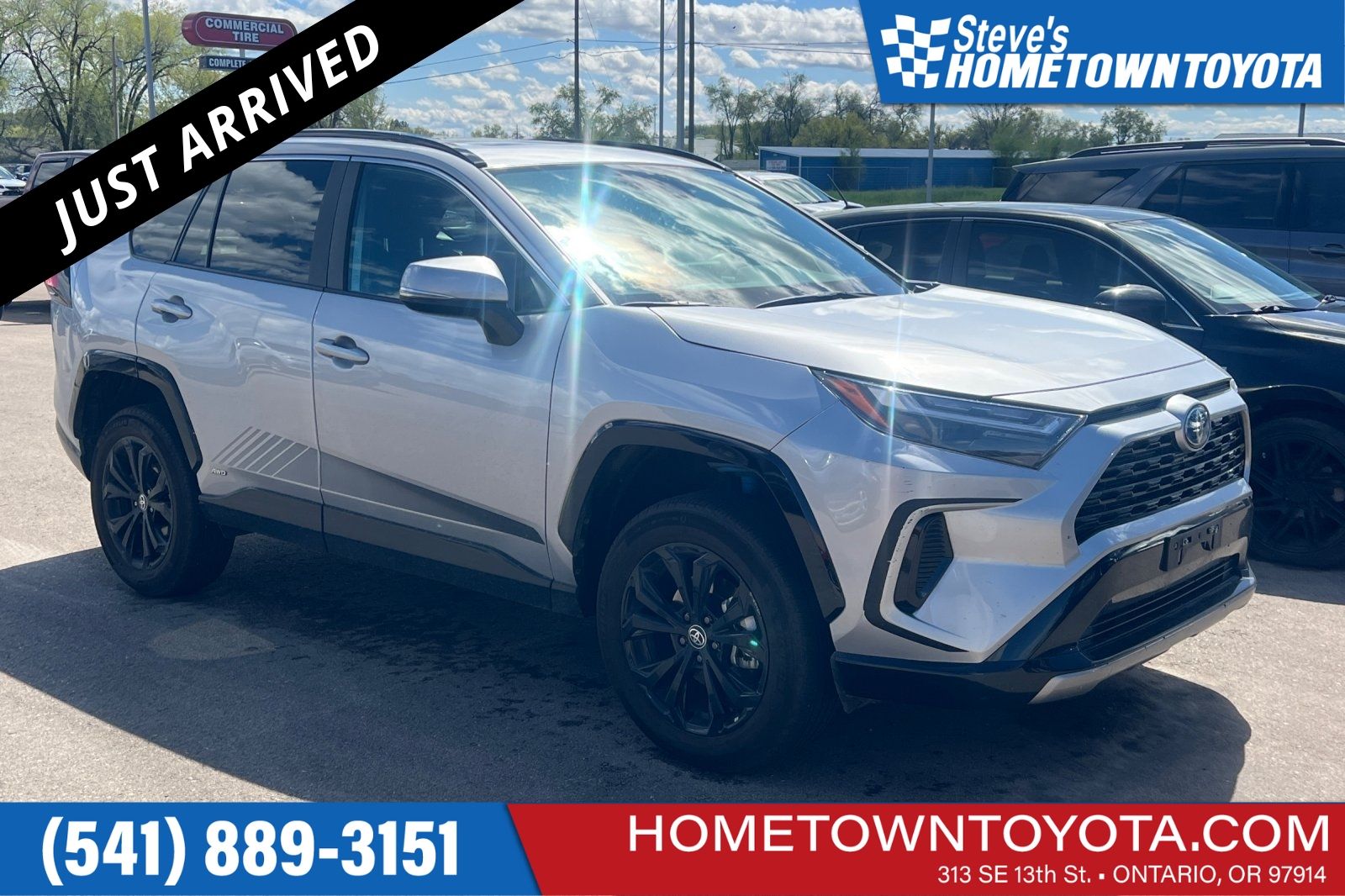 Silver Sky Metallic 2022 Toyota RAV4 Hybrid SE AWD SUV / Crossover All-Wheel Drive Continuously Variable Transmission
