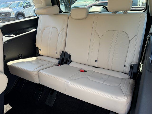 Certified Used 2023 Star White Ford Platinum image 43