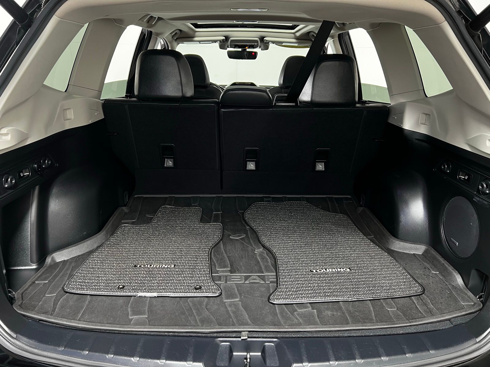 Thumbnail: 2020 Subaru Forester - 32