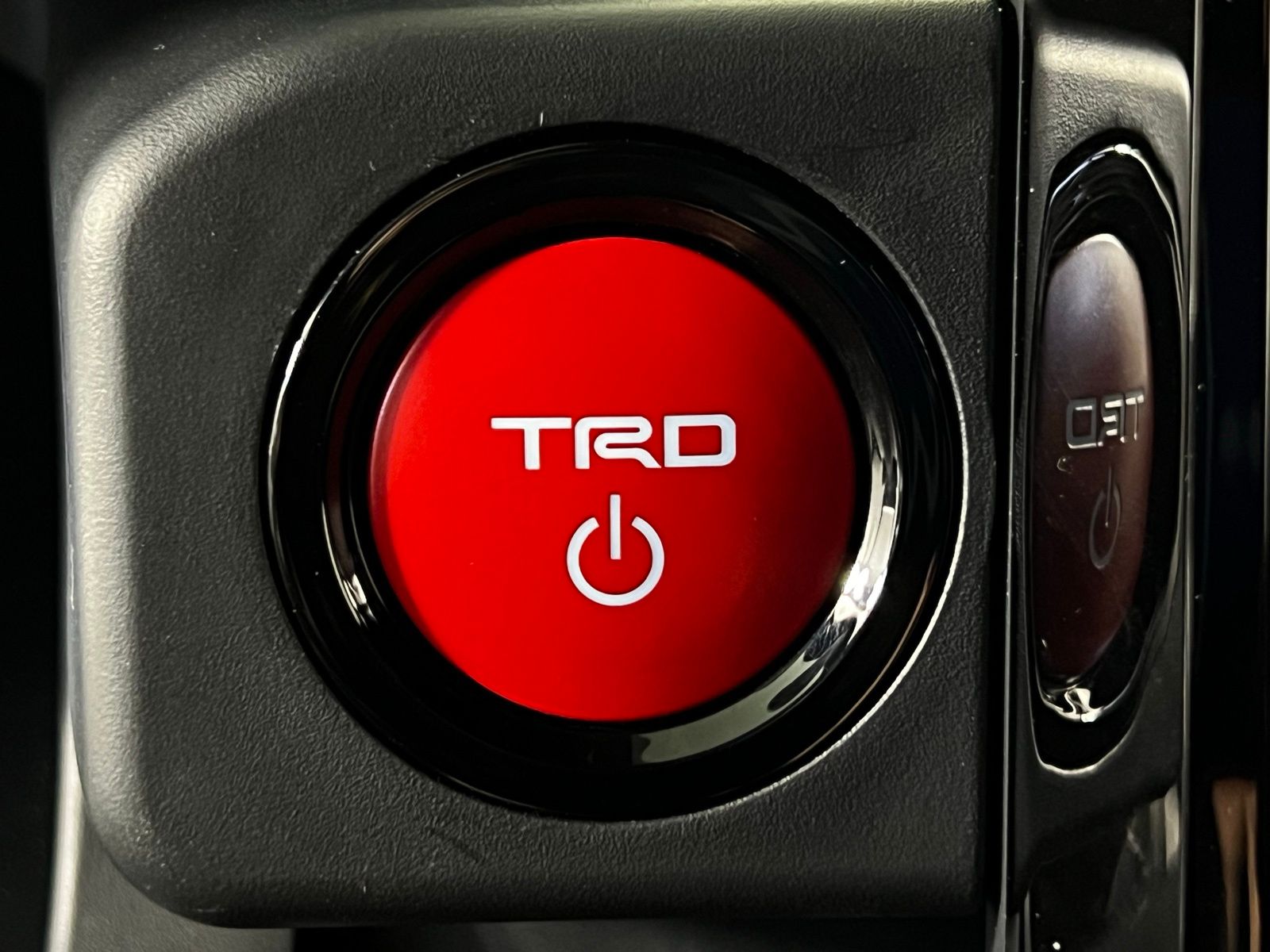 Thumbnail: 2025 Toyota Tacoma - 16