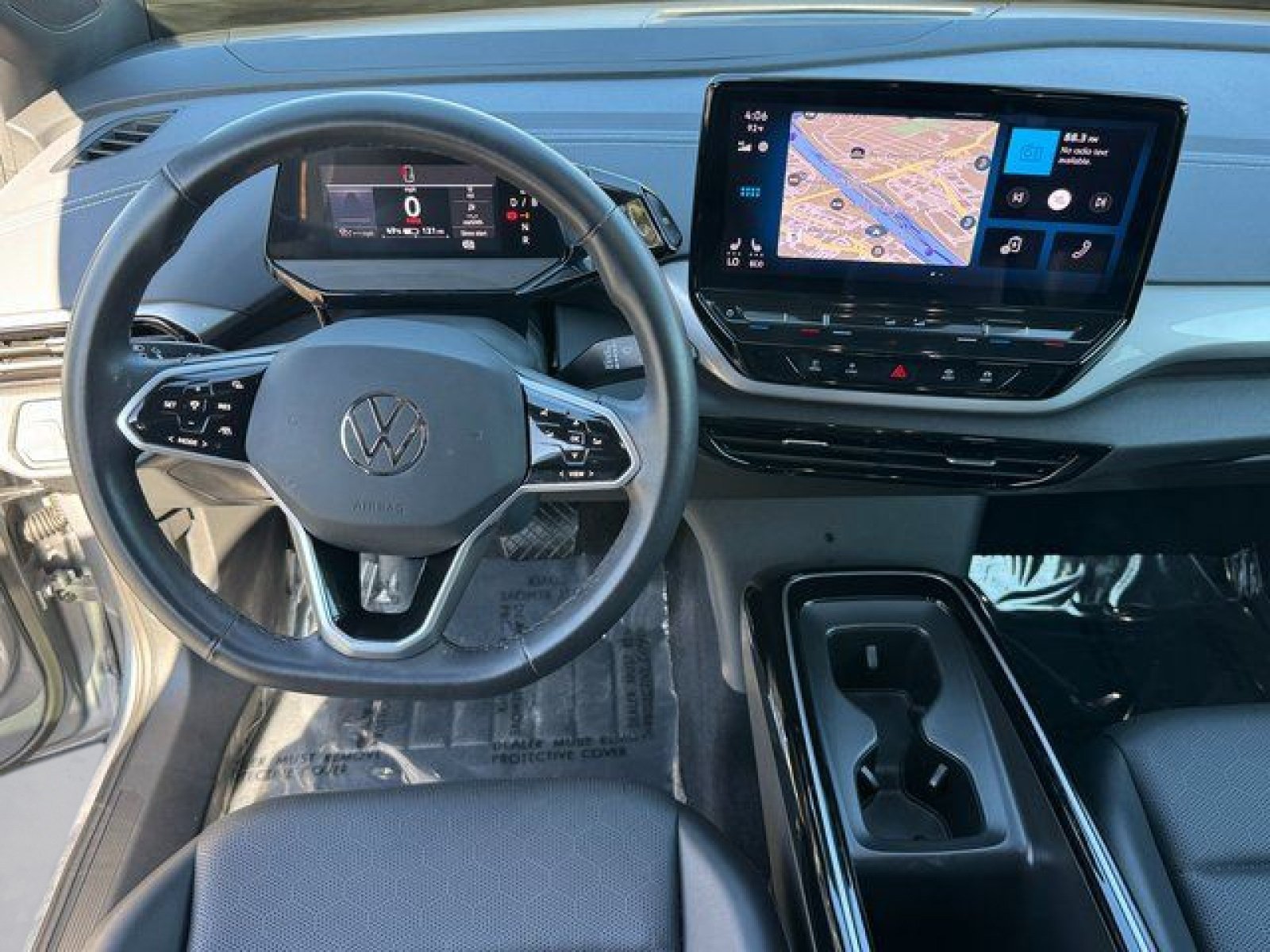 Used 2023 Silver Volkswagen Pro S image 3