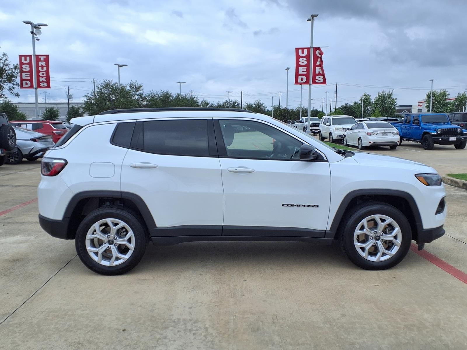 2025 Jeep Compass Latitude - 3