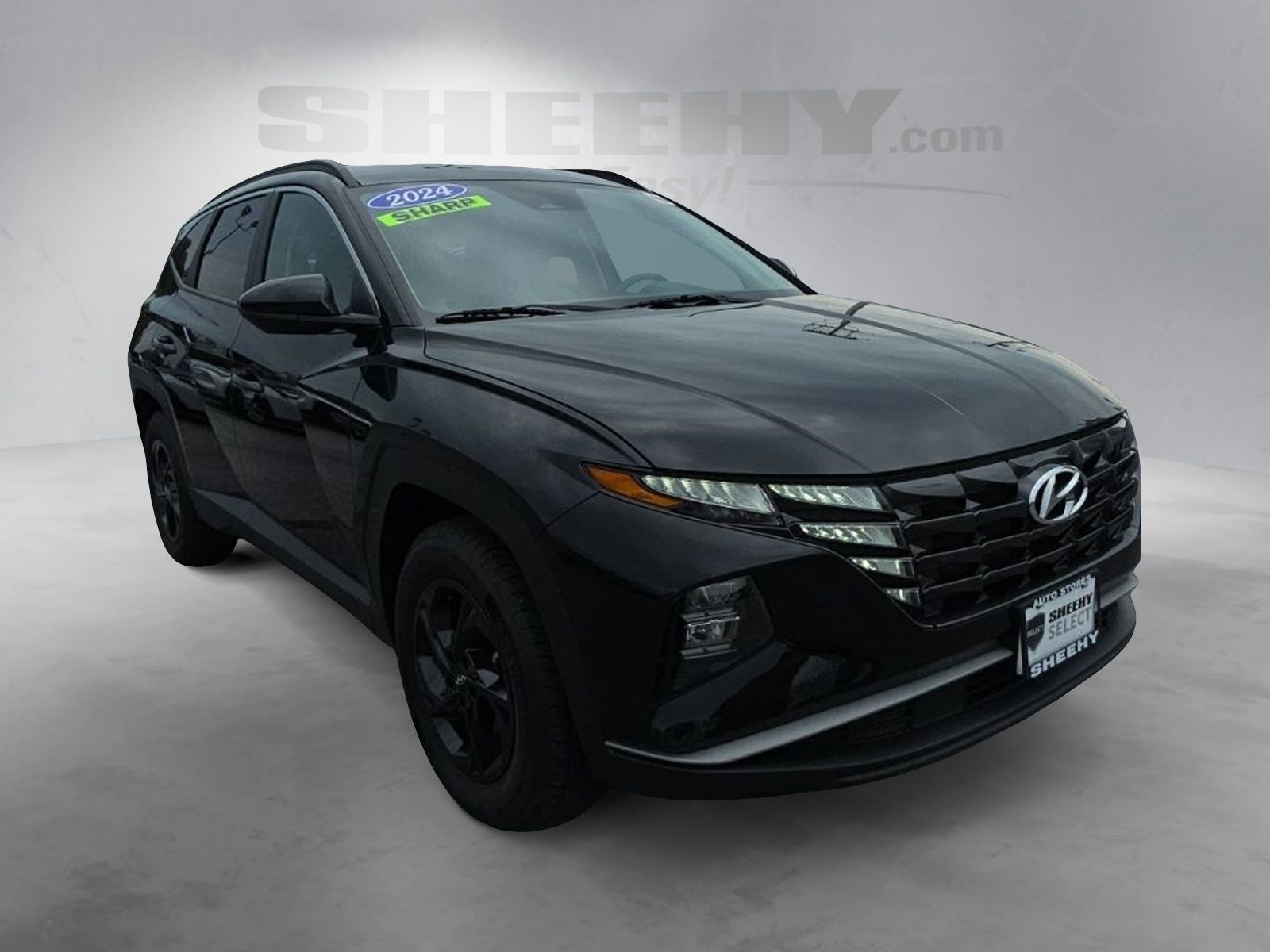 Used 2024 Black Hyundai SEL image 2