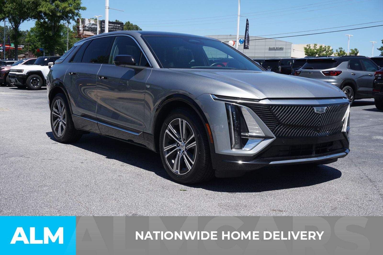 Used 2024 Silver Cadillac Luxury image 6