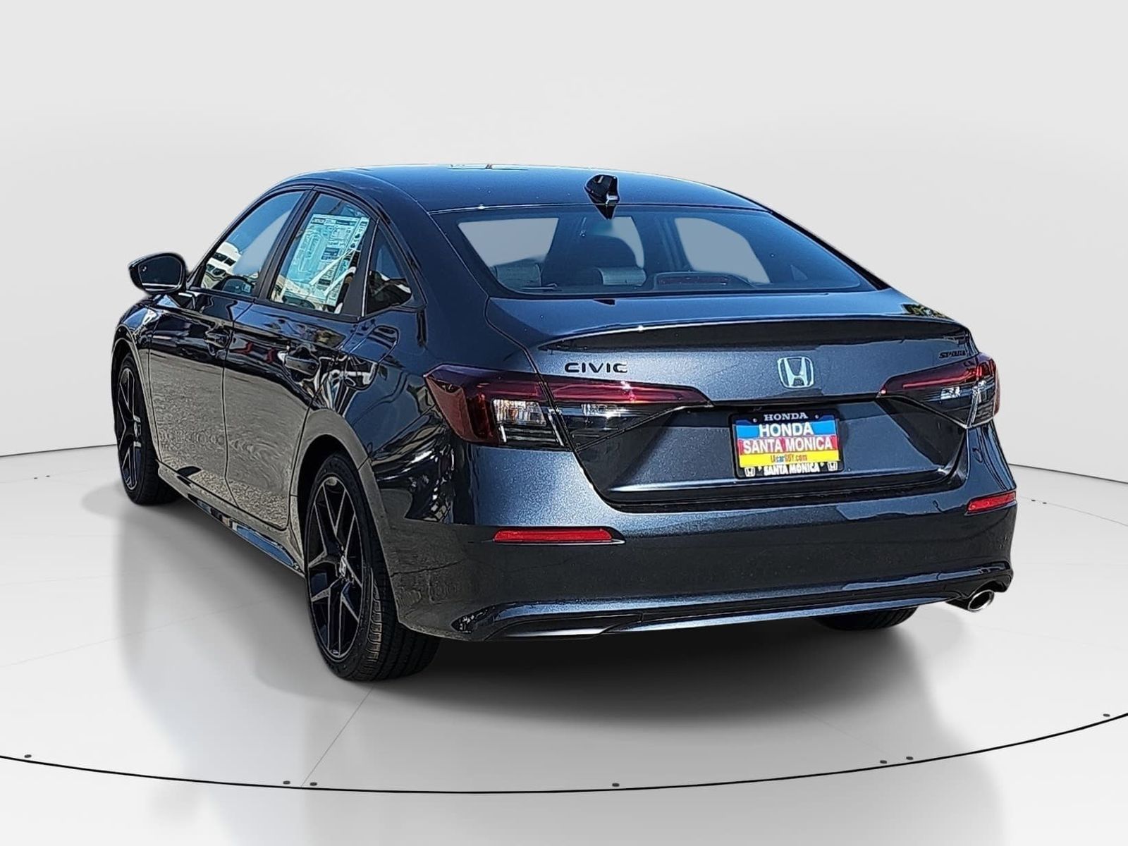 View vehicle photo 7