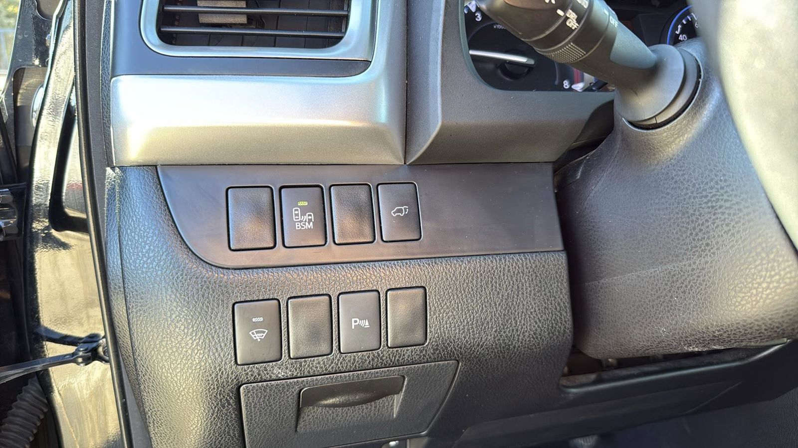 Used Car 2015 Toyota Highlander  Limited For Sale Under $20,000 In Austin, Texas