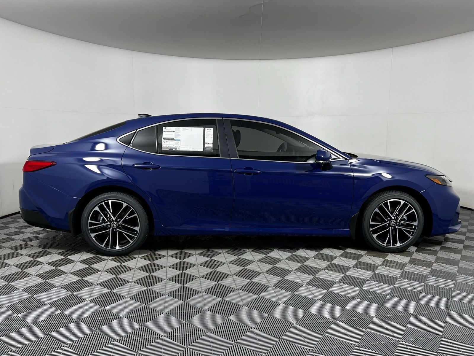 Thumbnail: 2025 Toyota Camry - 4