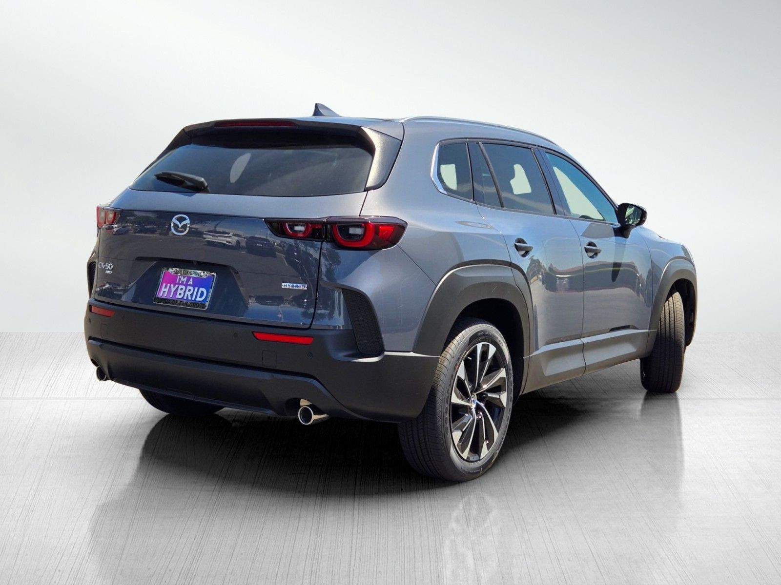 View vehicle photo 4