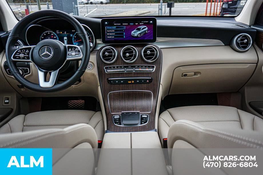 2022 Mercedes-Benz GLC GLC 300 24