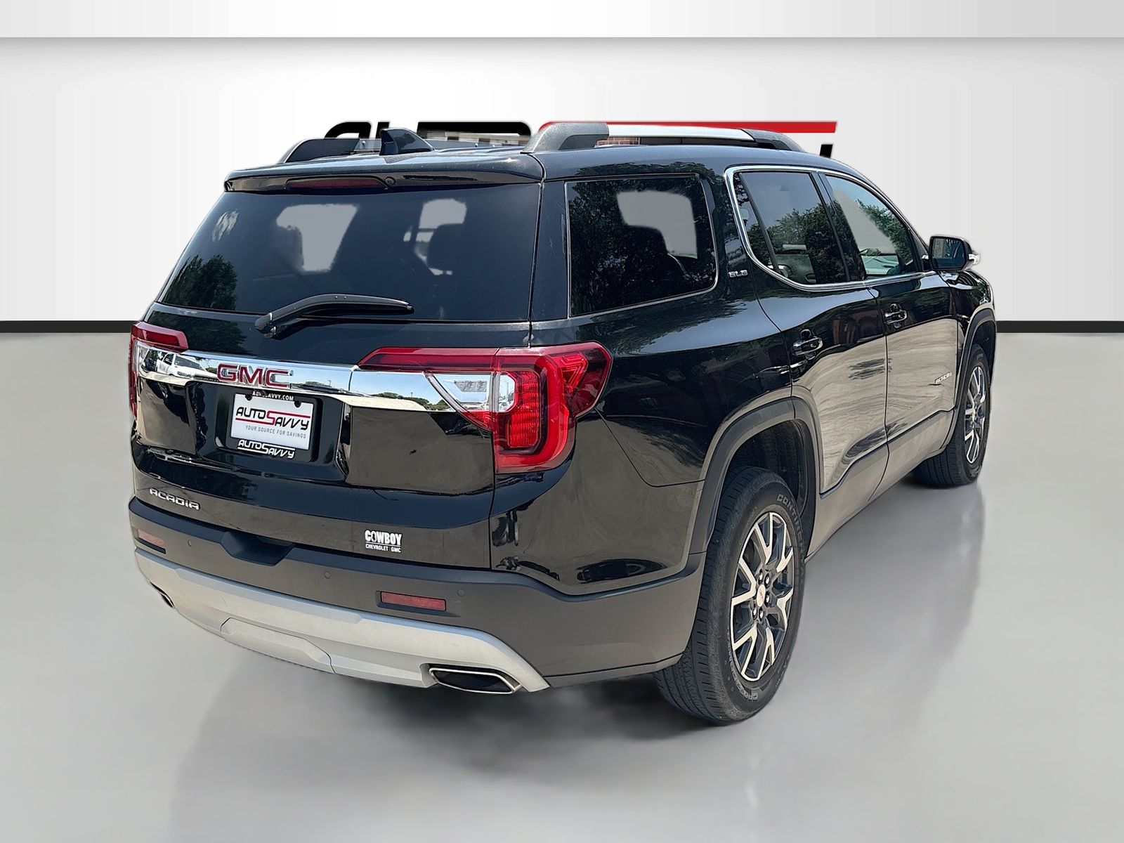 Used 2023 Black GMC SLE image 7