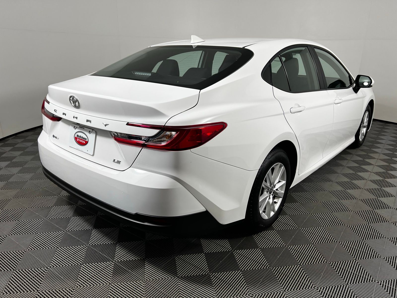 Thumbnail: 2025 Toyota Camry - 5