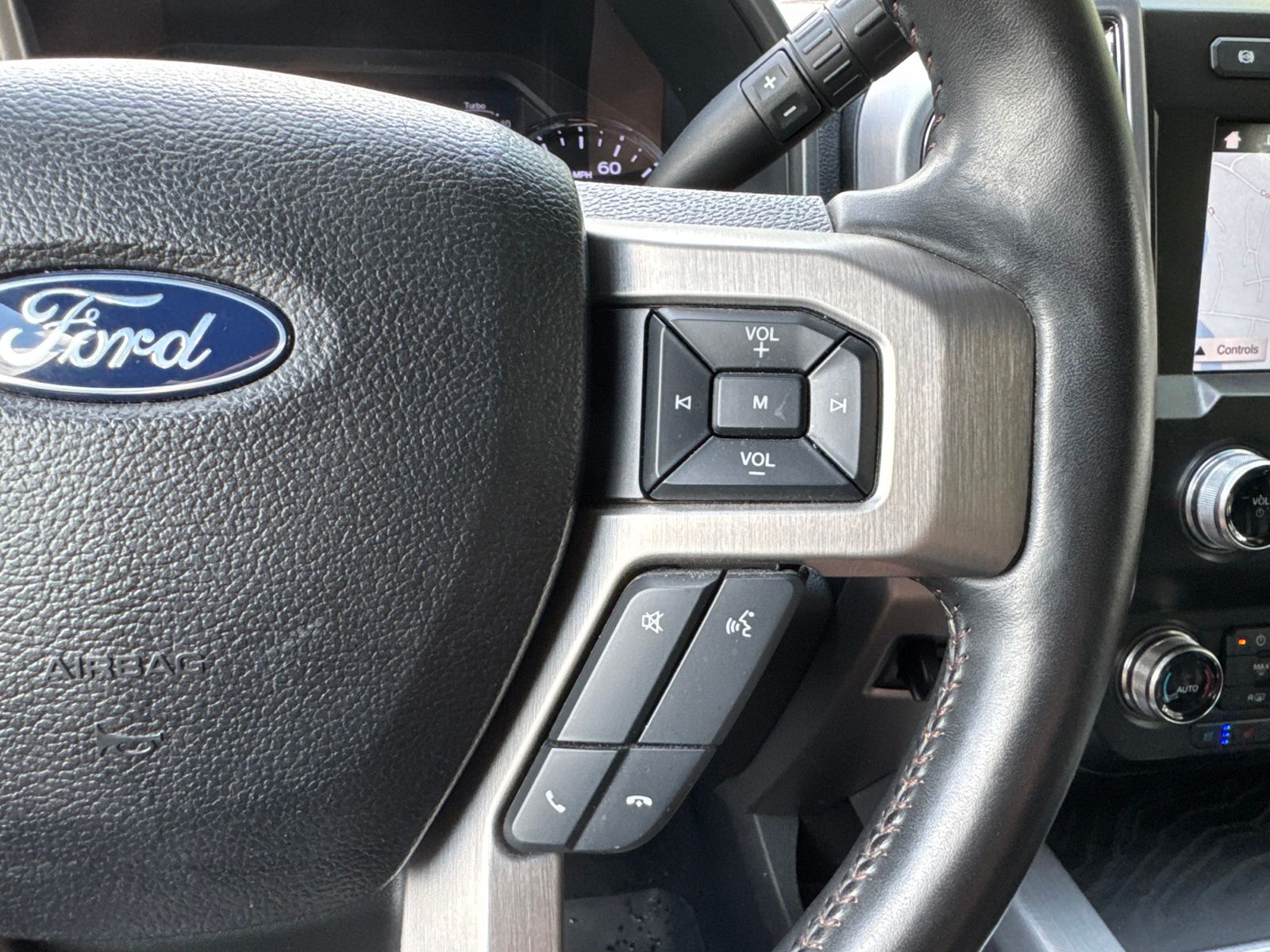 Certified Used 2019 White Platinum Clearcoat Metallic Ford Platinum image 18