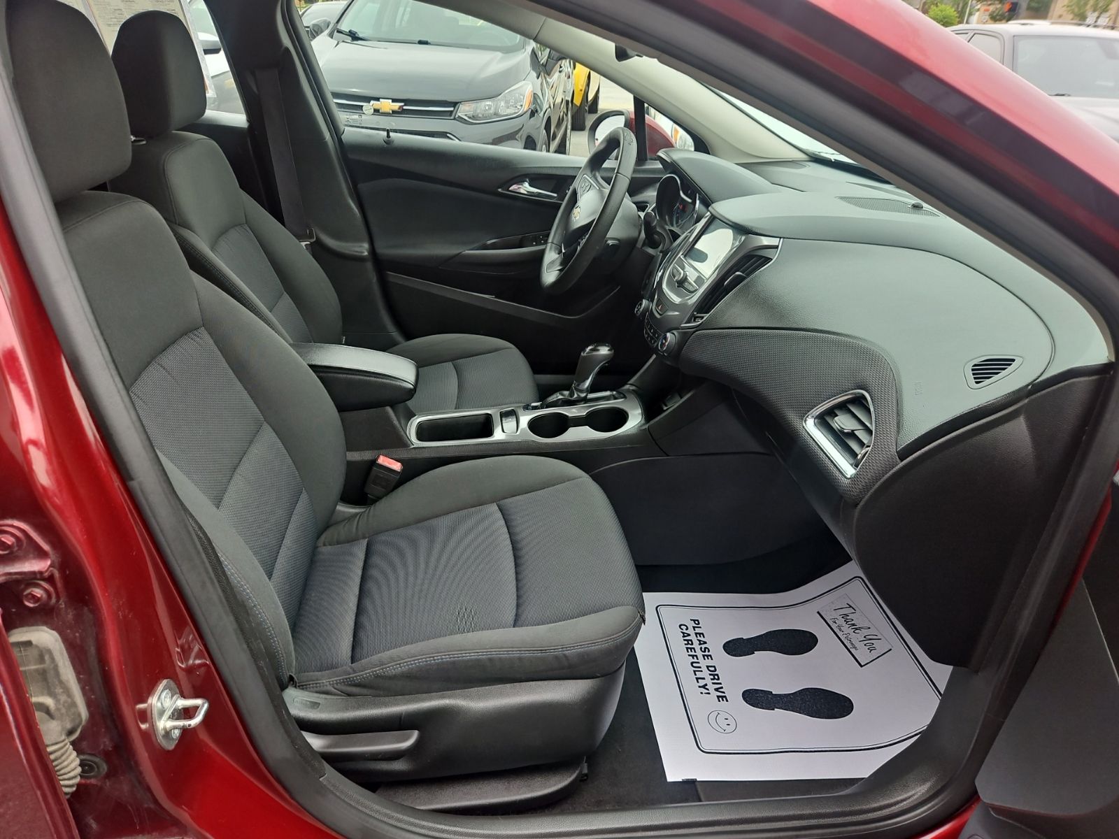 2016 Chevrolet Cruze LT - Photo 18
