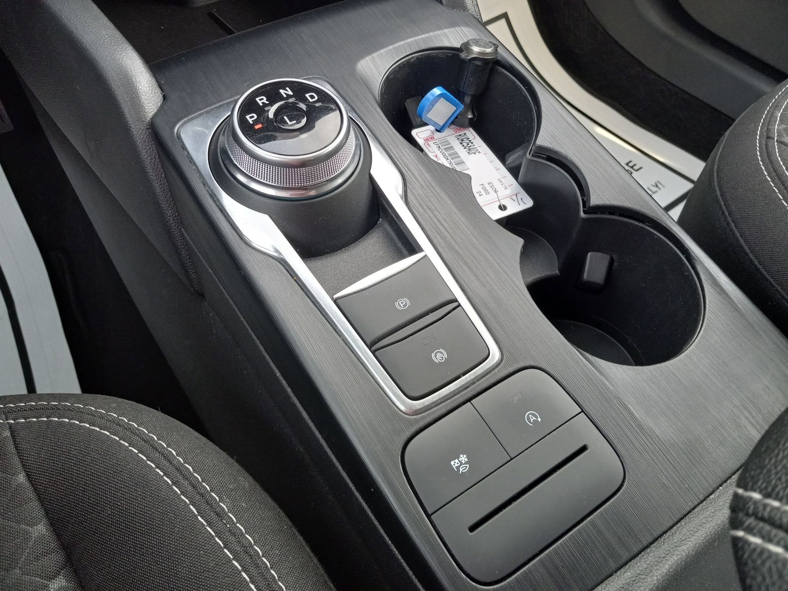 2024 Ford Escape image 24