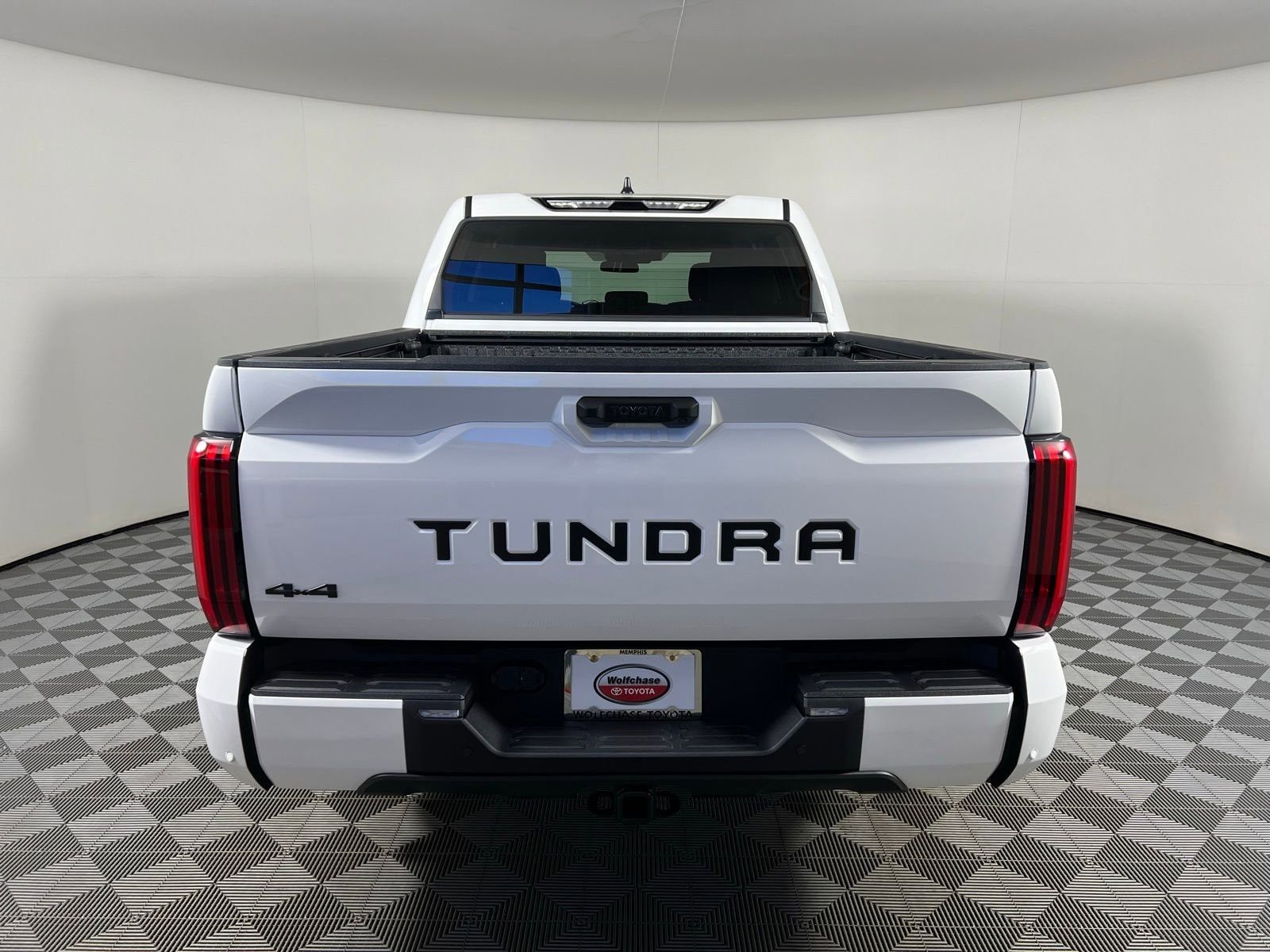 Thumbnail: 2026 Toyota Tundra - 6