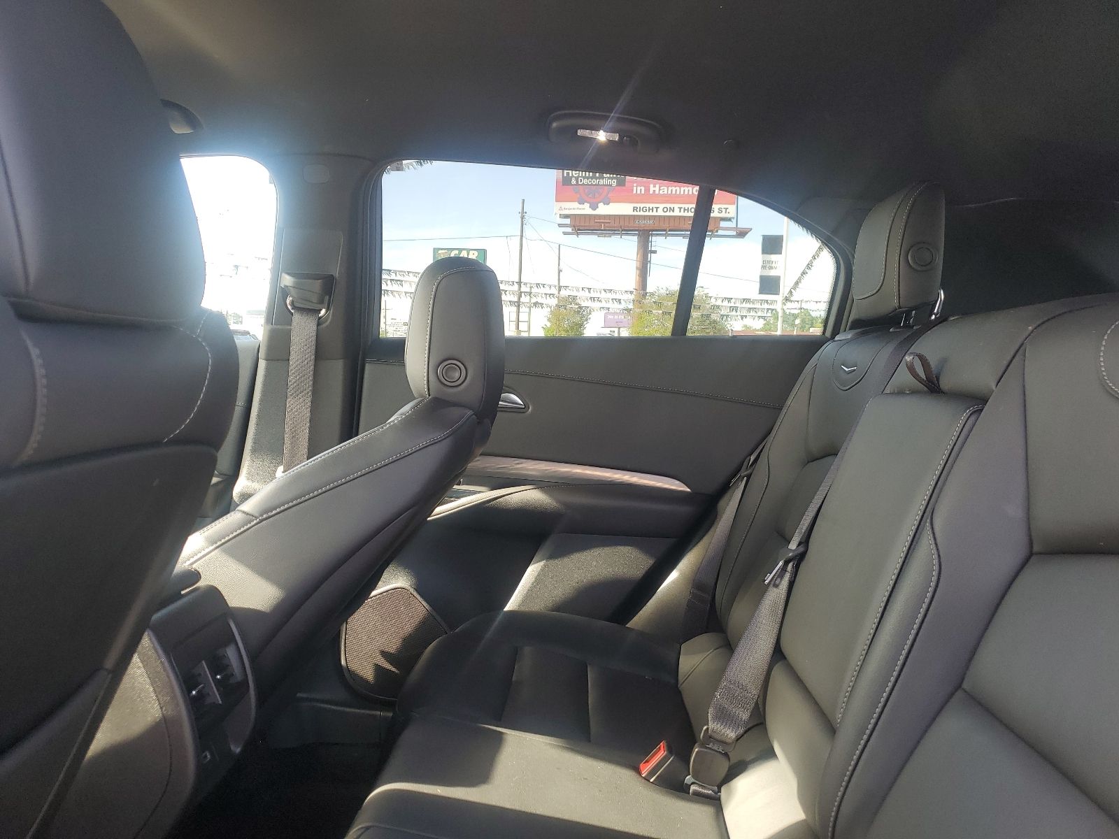 2025 Cadillac XT4 Premium Luxury - 11