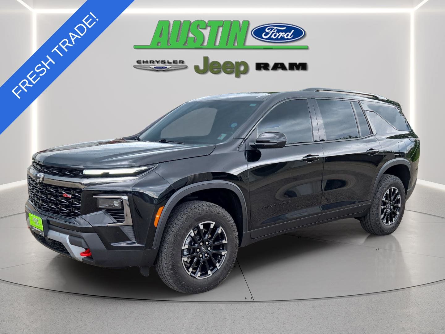 Mosaic Black Metallic 2025 Chevrolet Traverse Z71 AWD SUV / Crossover Four-Wheel Drive 8-Speed Automatic