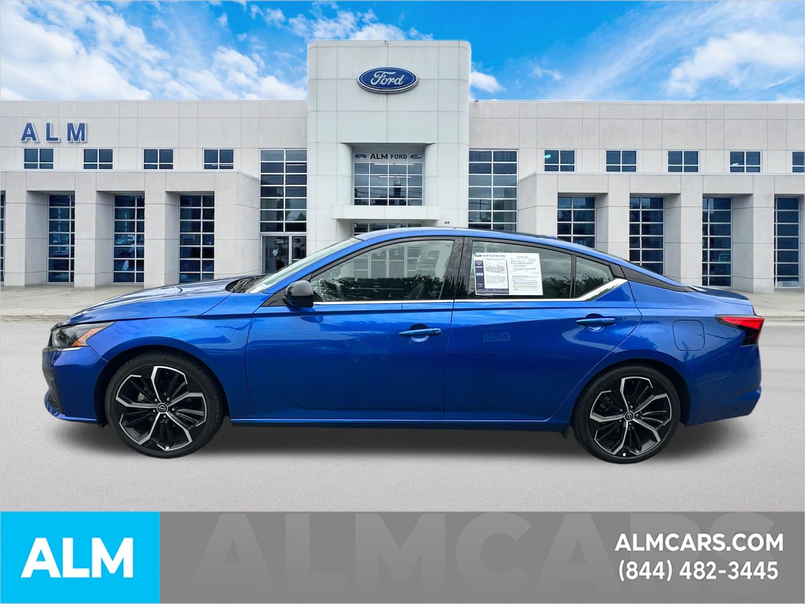Used 2025 Blue Nissan 2.5 SR image 9