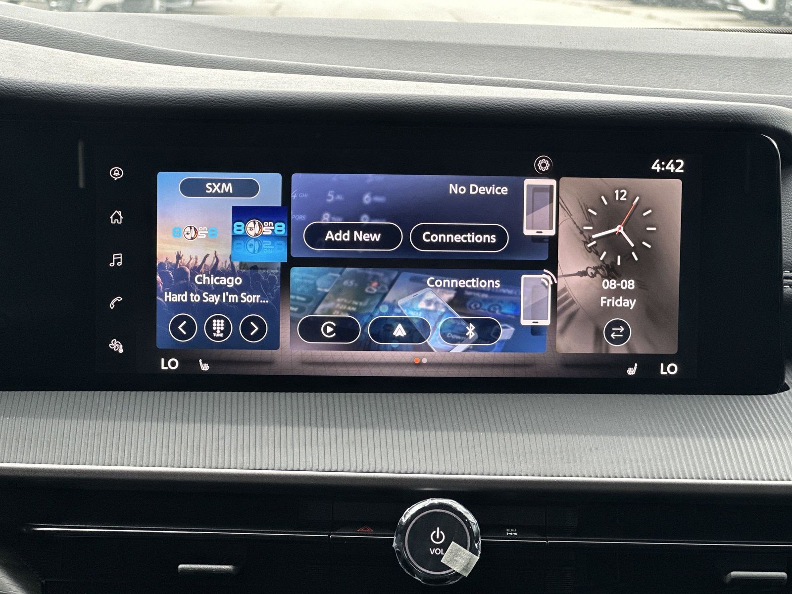 2025 Nissan Murano SV photo 2