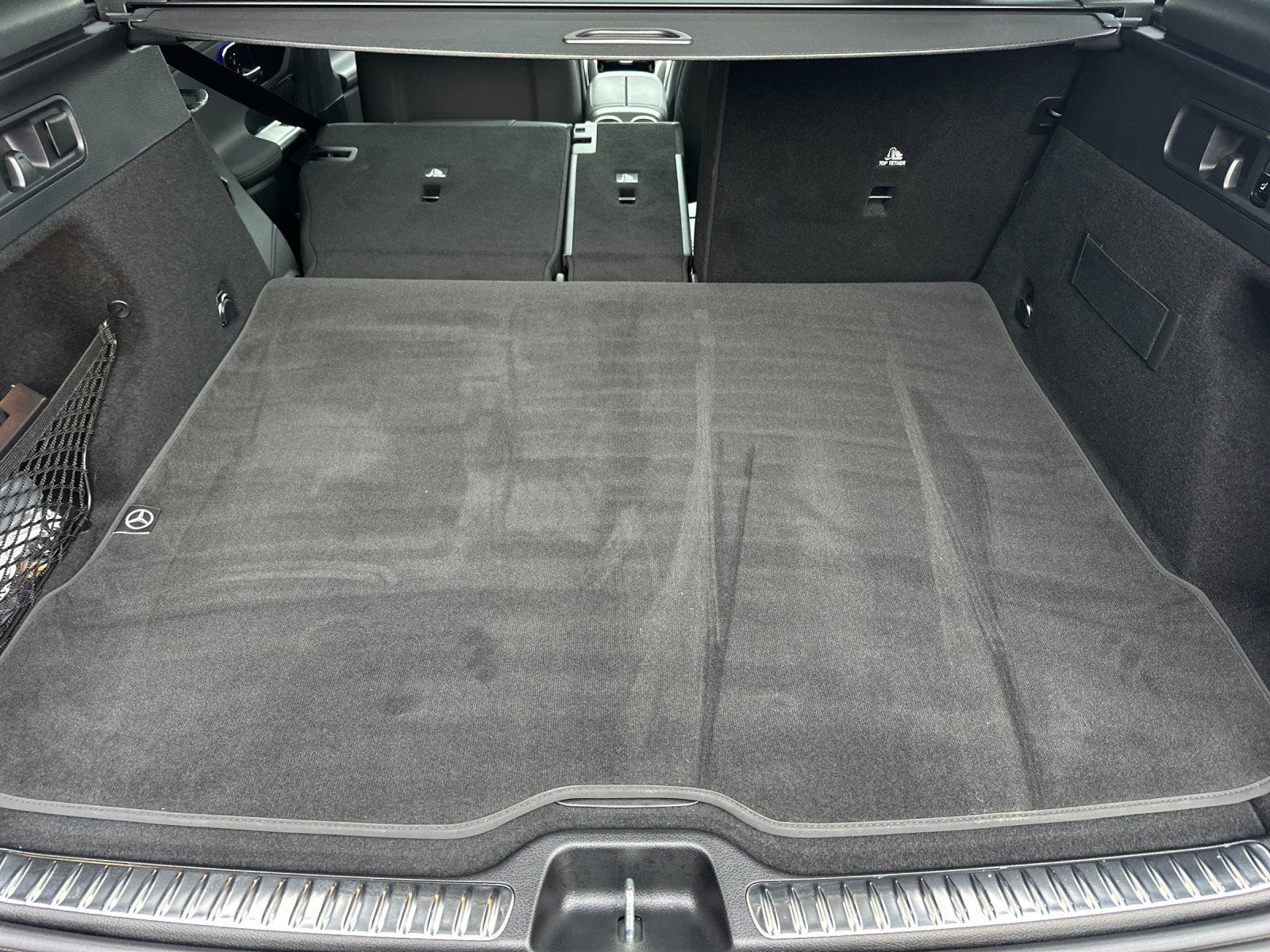 used 2025 Mercedes-Benz GLC car, priced at $47,498